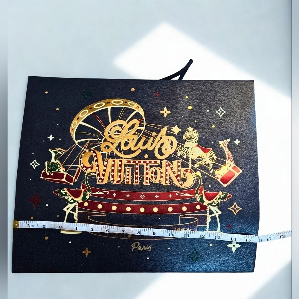 Louis Vuitton Holiday 2024 Shopping Bag – Authentic Collectible